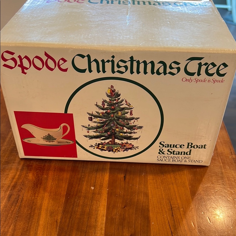 Festive Oval Platter with Holly Design